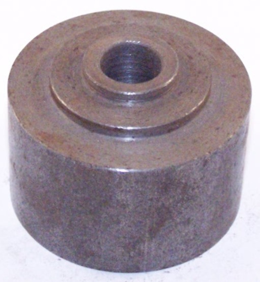 SPACER, RAIL CHAIN TENSIONER END
