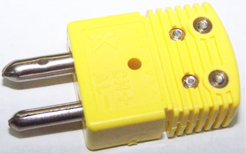 PLUG “K” TYPE T/C  STANDARD MALE WITH MOUNT HOLE